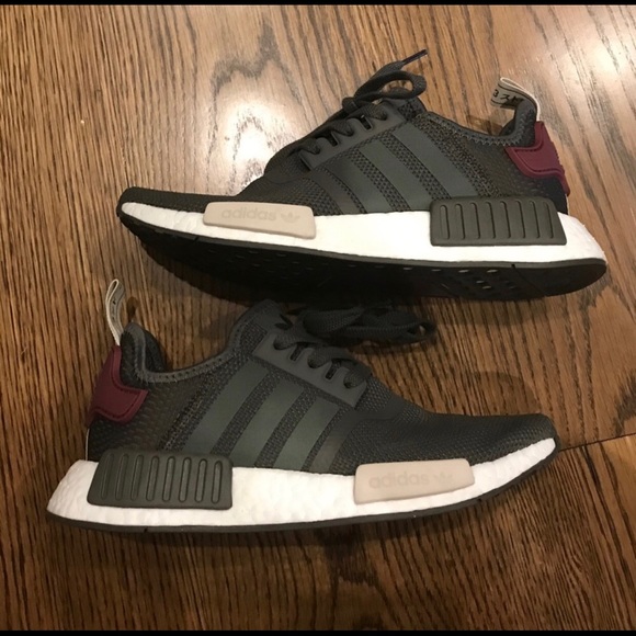 nmd shoes size 6